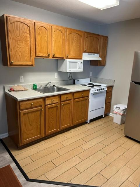 Eastside Suites Lynchburg Bagian luar foto
