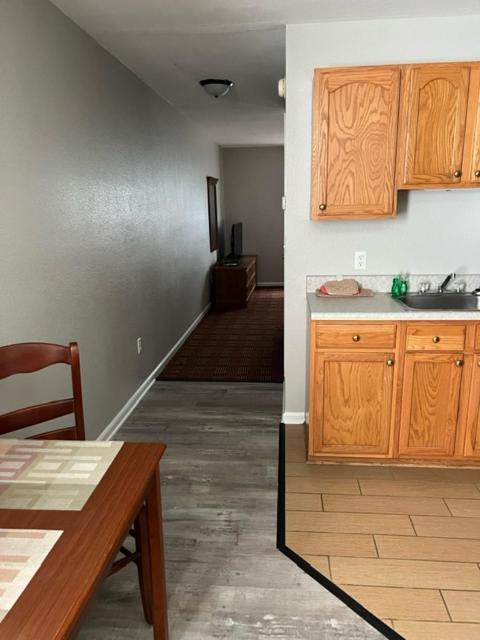 Eastside Suites Lynchburg Bagian luar foto